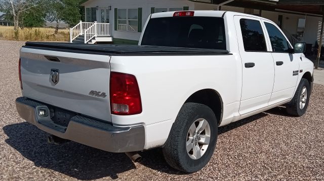 2015 RAM1500 4X4 HEMI (17).jpg